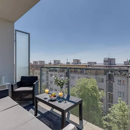 Jt'S Apartments Korunni Str. Prague Exterior photo